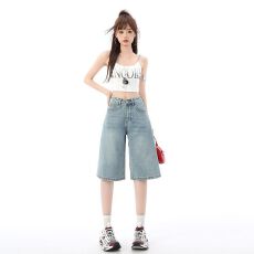 批发浅蓝七分牛仔<b class='q'>裤</b>女夏季2026新款复古小个子显瘦<b class='q'>宽松</b>7分薄款热<b class='q'>裤</b>子