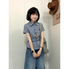 批发韩系学院风蓝色<b class='q'>格子</b>短袖衬<b class='q'>衫</b>女夏季新款修身显瘦通勤百搭气质衬<b class='q'>衣</b>