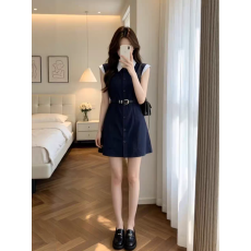 批发韩版高智感气质无袖<b class='q'>连衣裙</b>女装2026夏季新款时尚通勤炸街收腰短裙