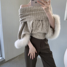 批发<b class='q'>韩版</b> 一字肩袖口狐狸毛麻花毛衣女秋冬氛围感蝙蝠袖斗篷针织衫