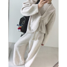 批发已出 <b class='q'>韩国</b>chic慵懒风连帽披肩毛衣女秋冬新款高腰阔腿裤三件套