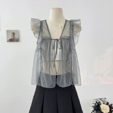 批发辣妹纯欲风镂空飞飞袖蕾丝衫女夏季2026荷叶边系带叠穿透视上衣潮