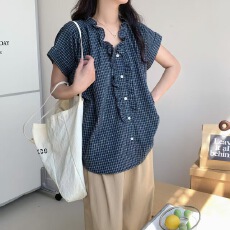 批发韩式慵懒松弛感木耳边格子<b class='q'>小衫</b>韩系短袖衬衫气质<b class='q'>女士</b>花边小上衣