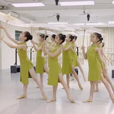 批发儿童碧落舞蹈服人间烟火古典旗袍晨光曲外婆桥表演服女童演出服