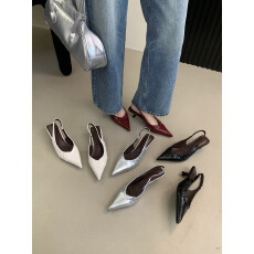 批发26春季新款尖头凉鞋包头后空细跟女鞋通勤时尚后绊带猫跟褶皱单鞋