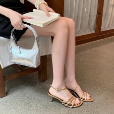 批发法式性感交叉带细跟高跟凉鞋女一字带<b class='q'>气质</b>通勤<b class='q'>女鞋</b><b class='q'>气质</b>款时装凉鞋