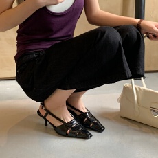 批发复古镂空包头凉鞋女夏季新款<b class='q'>百搭</b>真皮一字扣带细跟高跟鞋配裙子鞋