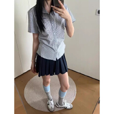 批发美式蓝色格子正肩短袖衬衫女夏季修身收腰短款掐腰设计感衬衣上衣