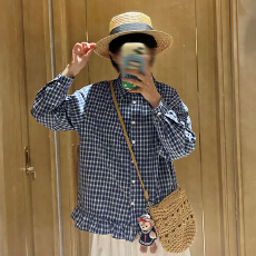 批发设计感荷叶边下摆森系长袖<b class='q'>衬衫女</b>春秋新款学院风宽松显瘦文艺衬衣