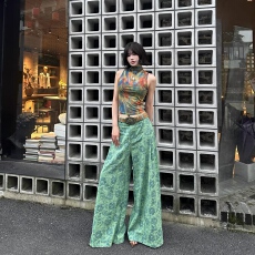 批发女春<b class='q'>夏</b>新品设计感时尚气质小众定制高腰垂感大阔腿裤休闲牛仔裤子