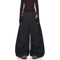 批发送饰品美式复古腰绳设计感弯刀<b class='q'>工装裤</b>男<b class='q'>女</b>褶皱多口袋阔腿裤<b class='q'>潮</b>