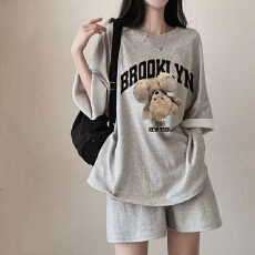 批发美式复古时尚<b class='q'>运动服</b>套装女夏季新款宽松短袖短裤休闲两件套