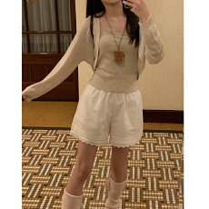 批发白色<b class='q'>蕾丝</b>花边休闲<b class='q'>短裤</b>女夏季薄款宽松小个子百搭a字阔腿裤