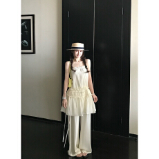 韩系木耳边海边吊带裙慵懒少女叠穿宽松设计感修身A字裙摆上衣