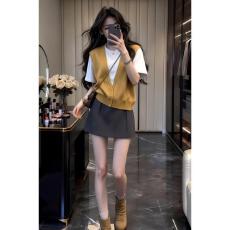 批发2026春季新款时尚<b class='q'>套装</b>韩版白色T恤<b class='q'>针织</b>马甲百搭短裙气质三件套潮