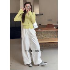 批发2026年休闲风时尚新款<b class='q'>套装</b>简约显瘦<b class='q'>针织</b>开衫阔腿垂感长裤两件套潮