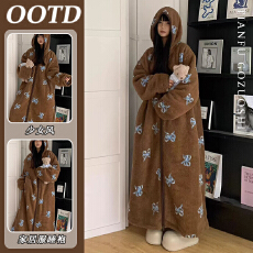 批发2025新款蝴蝶结印花连帽睡衣女秋冬珊瑚绒柔软舒适长睡袍