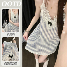 批发【带胸垫】简约条纹V领花边<b class='q'>吊带</b><b class='q'>睡裙</b>女夏季新款可外穿家居服