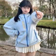 批发好质量夏季新款美式户外运动防晒服女甜美百搭防晒冲锋衣情侣外套