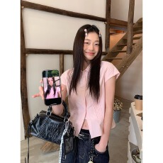 批发亏本特价<b class='q'>库存</b>多 纯棉广州布 粉色短袖衬衫女夏正肩收腰荷叶边上衣