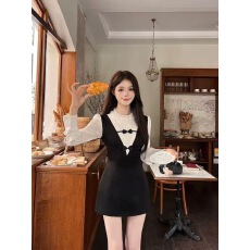 批发画解WAHJU 学姐衣橱 秋冬复古假两件蕾丝设计修身显瘦<b class='q'>撞色</b><b class='q'>连衣裙</b>