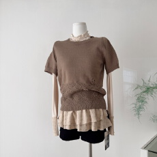 批发你好卡农 镂空花纹小花朵针织短袖t恤女<b class='q'>夏</b>季2025新款宽松显瘦上衣