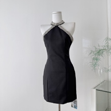 批发【JINGGUO轻奢】小众设计钻饰挂脖纯欲连衣<b class='q'>裙</b>高级名媛风礼服