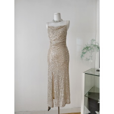 批发ACHI大也池银色亮片吊带连衣裙女高级感<b class='q'>礼服</b><b class='q'>长裙</b>性感收腰开叉裙子