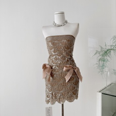 批发<b class='q'>性感</b>辣妹抹胸亮片小<b class='q'>礼服</b>连衣裙名媛重工纯欲<b class='q'>性感</b>生日短裙包臀裙