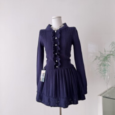 批发迟<b class='q'>伞</b><b class='q'>伞</b>25/fw 优等生公式 藏青色miu系彼得潘领领蝴蝶结针织衫半<b class='q'>裙</b>