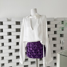 批发WiLd R【冥府之路】<b class='q'>设计</b>师<b class='q'>原创</b>缎面衬衫女宽松V领长袖飘带上衣夏