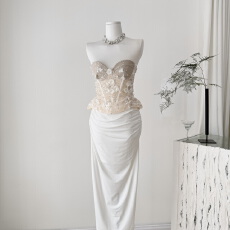 批发<b class='q'>高级</b><b class='q'>定制</b>珠花系带鱼骨抹胸+修身包臀一步半裙礼服套装惊艳温柔风