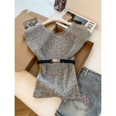 批发实拍 法式设计感小众高级感镂空飞飞袖收腰显瘦针织上衣女<b class='q'>夏</b>季潮