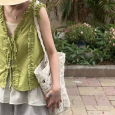 批发2026<b class='q'>夏</b>季新款韩系设计感木耳边系带马甲背心内搭女两件套