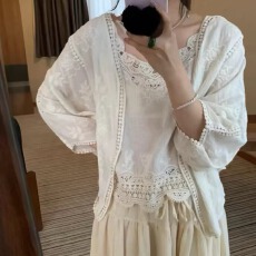 批发波西米亚风刺绣<b class='q'>蕾丝</b>衫外套女2026春夏大码胖mm叠穿吊带两件套上衣