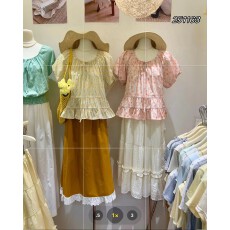 批发度假风森系碎花泡泡袖别致宽松独特漂亮小衫