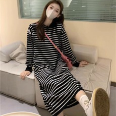 批发法式撞色polo领连衣<b class='q'>裙</b>子女款秋装2026新款<b class='q'>条纹</b>长袖宽松针织中长<b class='q'>裙</b>