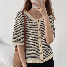 批发小香风条纹冰丝<b class='q'>针织衫</b>女薄款短袖t恤设计感小众<b class='q'>开衫</b>洋气打底上衣