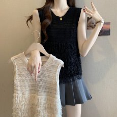 批发镂空冰丝吊带背心女外穿2026年夏季mm设计感短款流苏上衣超火<b class='q'>小衫</b>