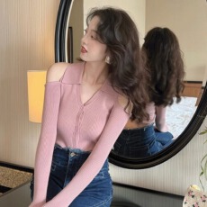 批发设计感翻领露肩时尚针织衫女2026年秋冬女新款气质显瘦<b class='q'>T</b><b class='q'>恤</b>上衣ins