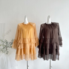 批发【乌木甜茶】RARE ZZ法式轻柔飘逸喇叭袖荷叶边慵懒风<b class='q'>蕾丝</b><b class='q'>连衣裙</b>