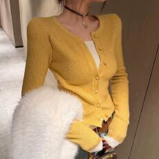 批发韩系假两件排扣长袖针织<b class='q'>开衫</b>女2025年冬季新款修身显瘦超好看上衣