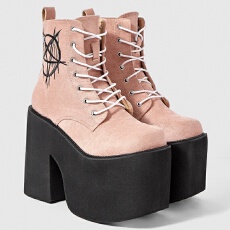 批发亚马逊跨境圆头高帮厚底侧拉链哥特式朋克风星星图案跛跟系带女靴