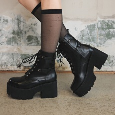 批发亚马逊跨境圆头高帮厚底侧拉链哥特式朋克风铆钉链条跛跟系带女靴