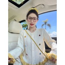 批发白色长袖<b class='q'>针织</b><b class='q'>开衫</b>女秋季2025新款韩系设计感镂空修身显瘦休闲上衣