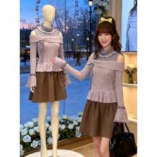 批发韩系雾紫柔瓣叠层针织衫女秋冬古早感荷叶边打底衫喇叭袖露肩上衣