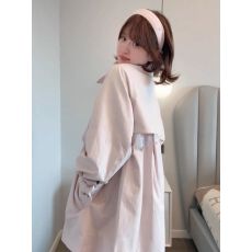 批发韩系中长款粉色<b class='q'>风衣</b>外套女秋季英伦风设计感小众蕾丝拼接斗篷开衫
