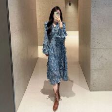 批发法式蓝色V领碎花连衣裙女2025年春季新款时尚气质小个子收腰长裙
