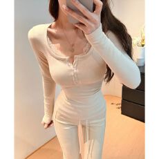 批发人棉磨毛<b class='q'>蕾丝</b>花边拼接磨毛T恤修身长袖内搭<b class='q'>打底衫</b>纯欲风紧身上衣