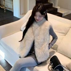 批发2025冬新款小个子毛绒外套女百搭年轻短款毛毛皮草马甲<b class='q'>背心</b>